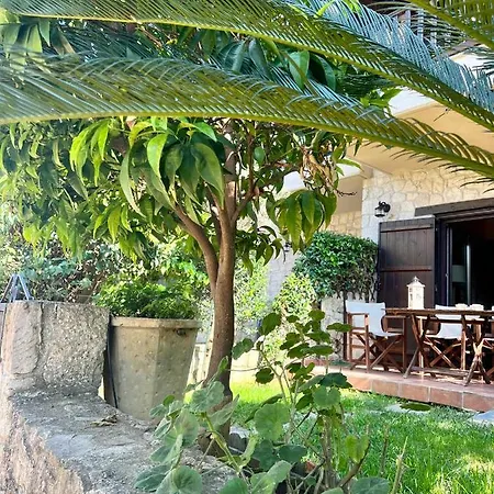 Дом отдыха Sea And Stone