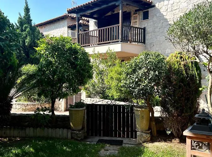 Sea And Stone Tatil Evi